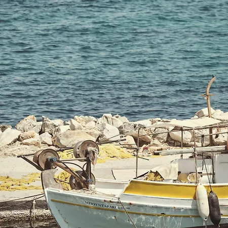 Apartment Retreat Paros, Fisherman's House, The Hook